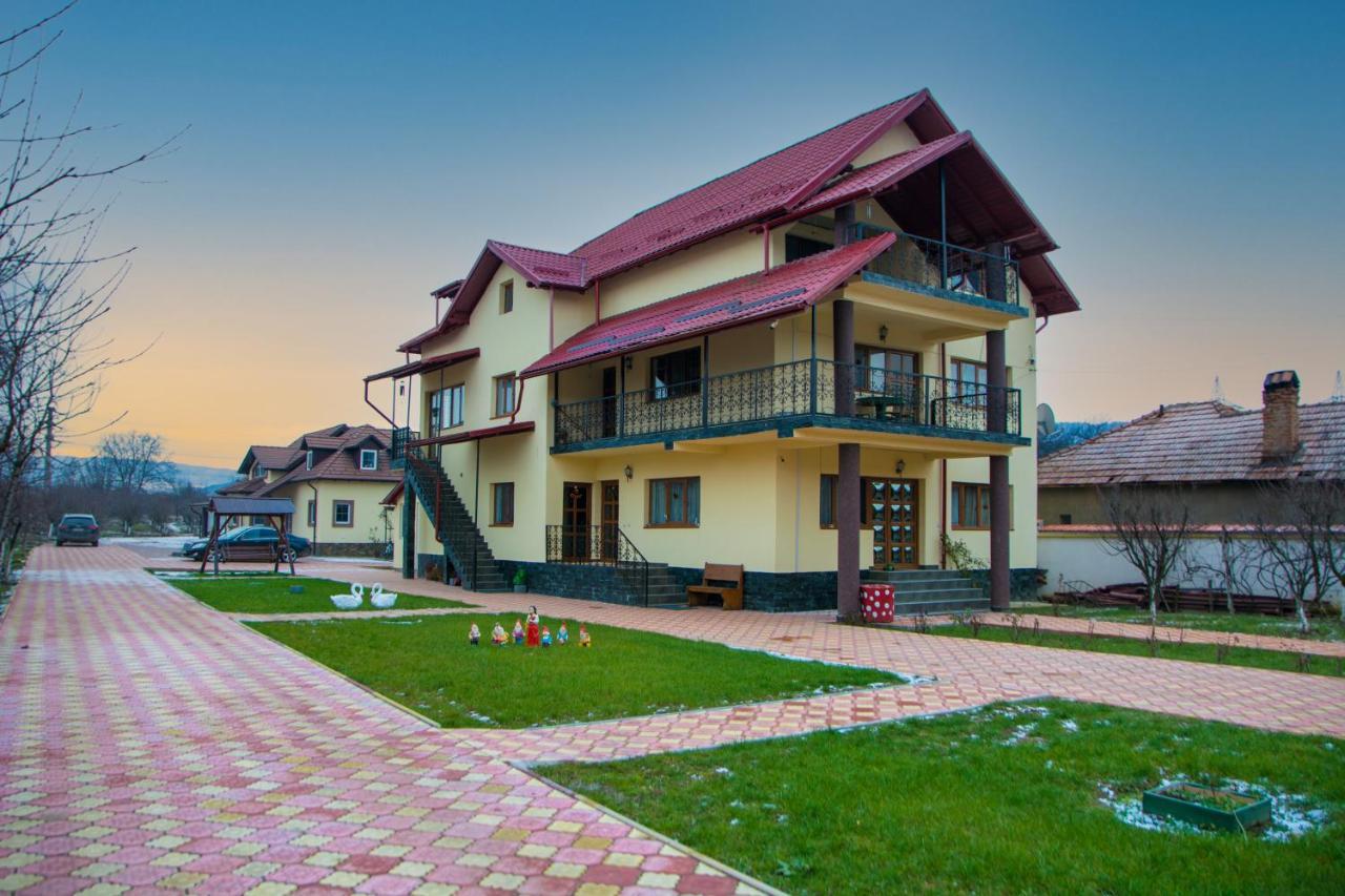 Casa Stefania 1 Apartamento Călimăneşti Exterior foto